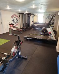 gym-1.jpg
